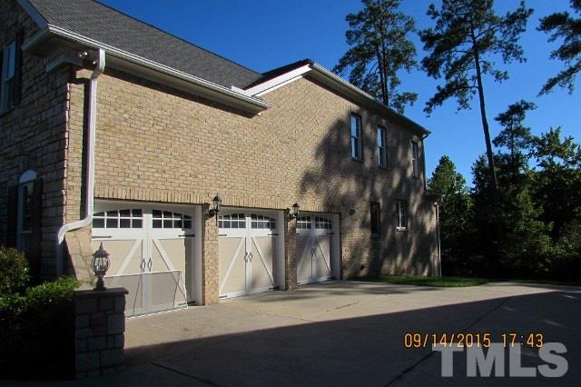9429 Collingdale Way Raleigh, NC 27617 - Photo 3 of 25 Gallery Image 3