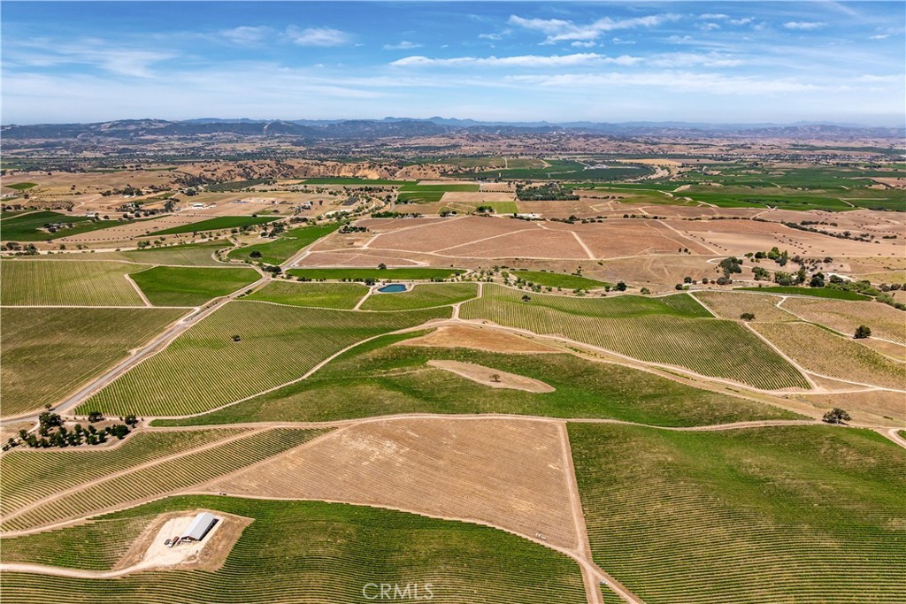 7160 Estrella Road San Miguel, CA 93451 - Photo 6 of 28