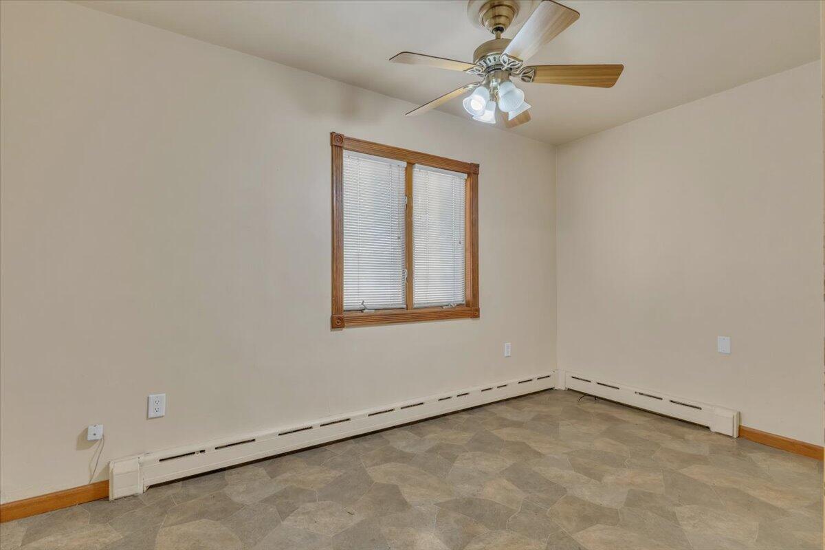 1536 West Fred Street Whiting, IN 46394 - Photo 6 of 18 an empty room with a window