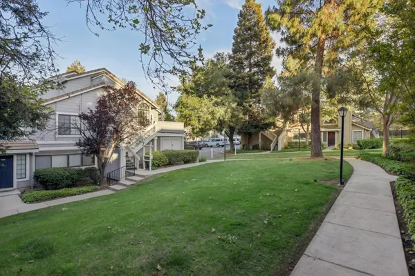 $848,000 | 2890 Buena Crest Court, San Jose, CA 95121