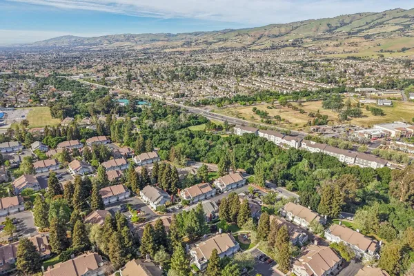 $848,000 | 2890 Buena Crest Court, San Jose, CA 95121