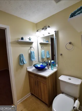 a view of a vase of flowers