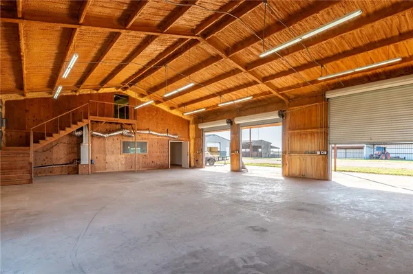 $4,495,000 | 16355 Highway 6, Valley Mills, TX 76689