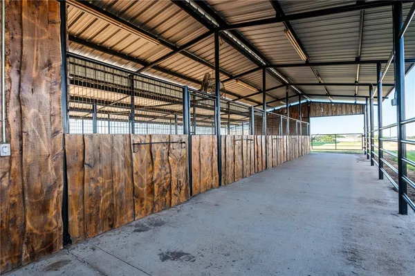$4,495,000 | 16355 Highway 6, Valley Mills, TX 76689