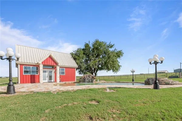$4,495,000 | 16355 Highway 6, Valley Mills, TX 76689