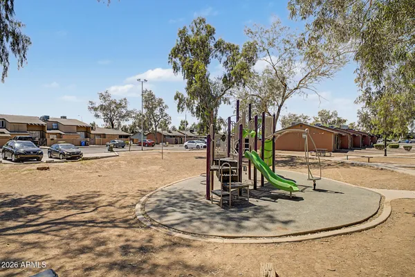 $194,900 | 3645 North 69th Avenue, Unit 76, Phoenix, AZ 85033