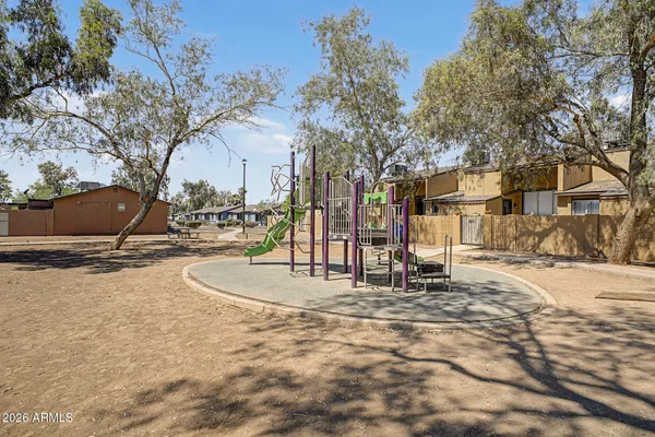 $194,900 | 3645 North 69th Avenue, Unit 76, Phoenix, AZ 85033