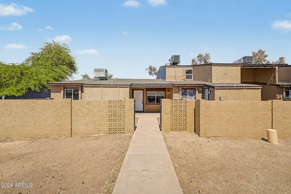 $194,900 | 3645 North 69th Avenue, Unit 76, Phoenix, AZ 85033