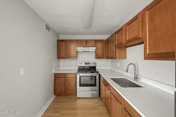 $194,900 | 3645 North 69th Avenue, Unit 76, Phoenix, AZ 85033