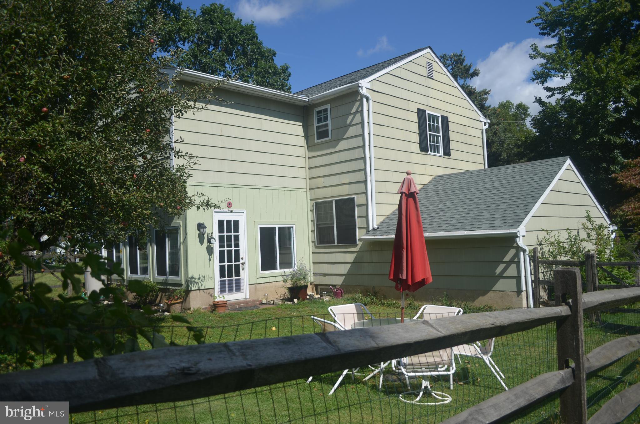 335 Horsham Road Hatboro, PA 19040 - Photo 2 of 25 Quiet Relaxing Backyard