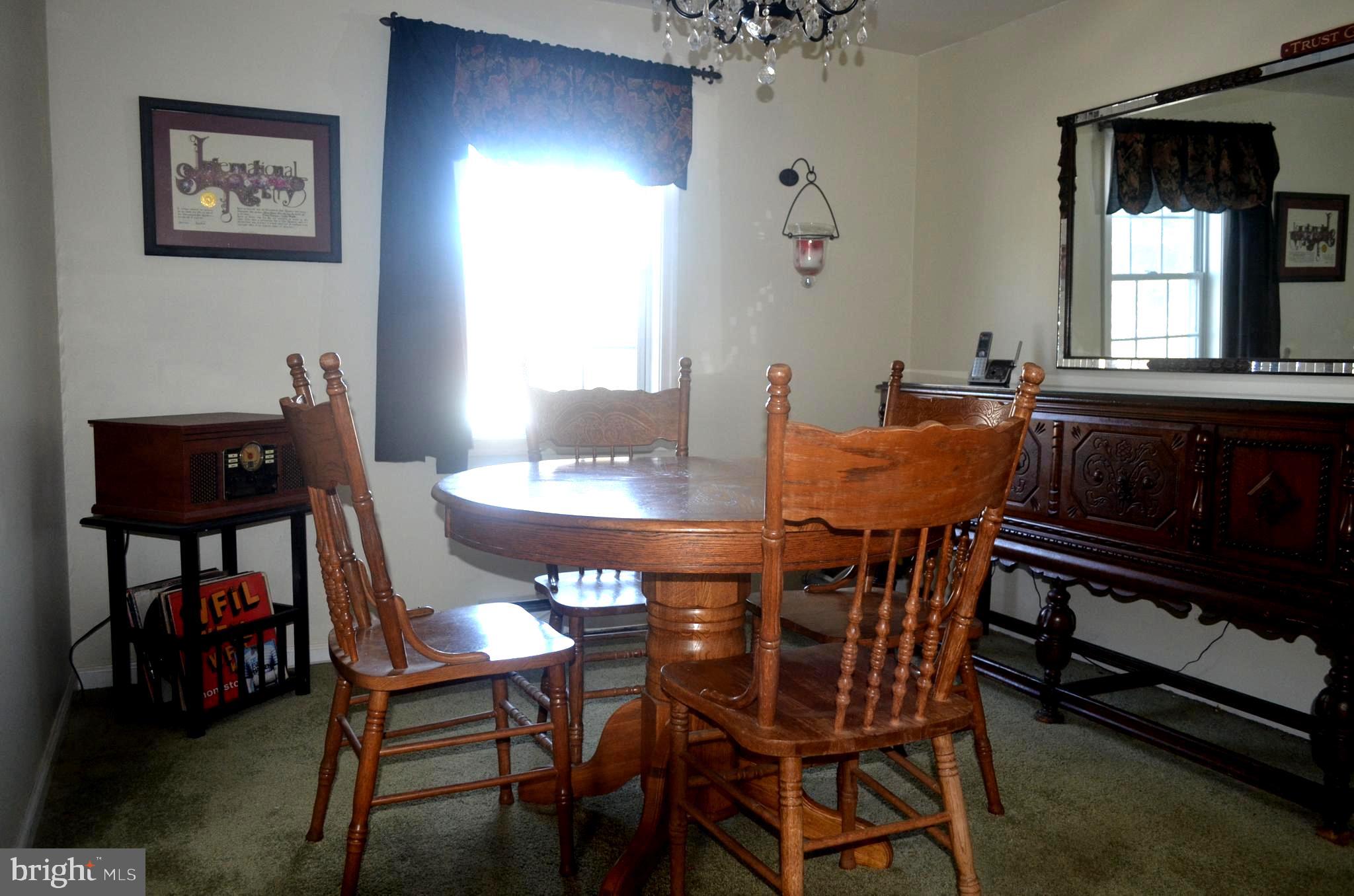 335 Horsham Road Hatboro, PA 19040 - Photo 9 of 25 Spacious Dining Room