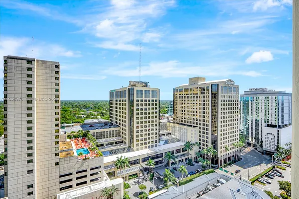 $330,000 | 9066 Southwest 73rd Court, Unit 1701, Miami, FL 33156