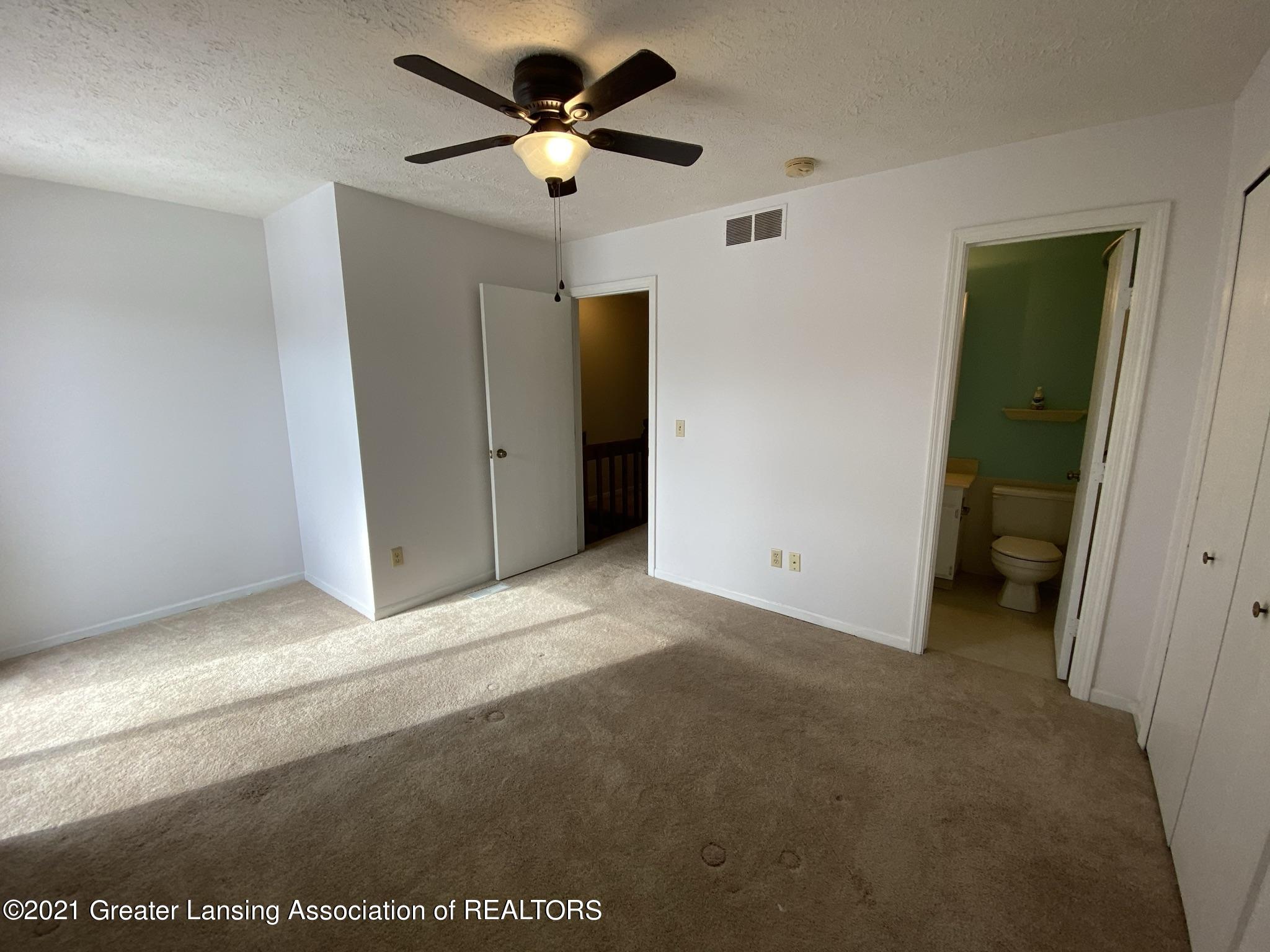4360 Holt Road, Unit 14 Holt, MI 48842 - Photo 27 of 40 IMG_3911