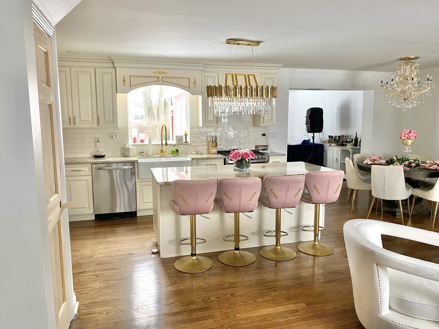 6033 North Leader Avenue Chicago, IL 60646 - Photo 4 of 17