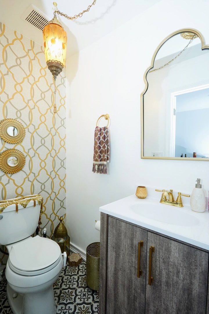 6033 North Leader Avenue Chicago, IL 60646 - Photo 8 of 17