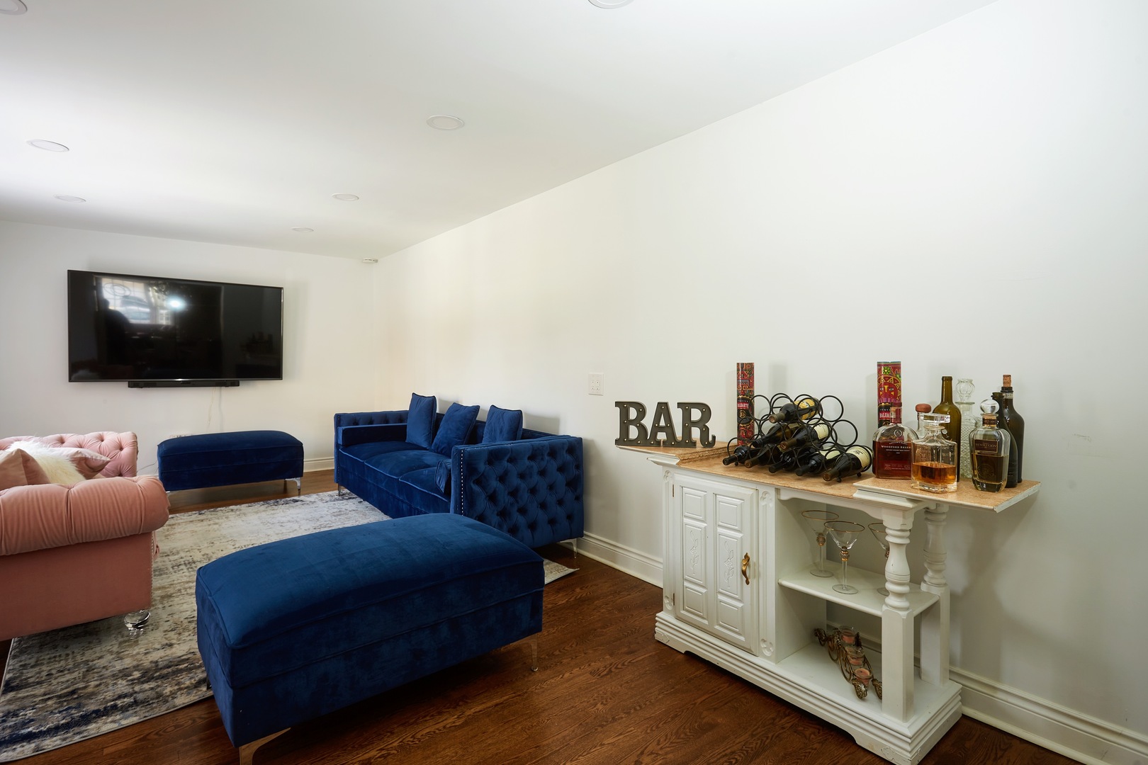 6033 North Leader Avenue Chicago, IL 60646 - Photo 9 of 17