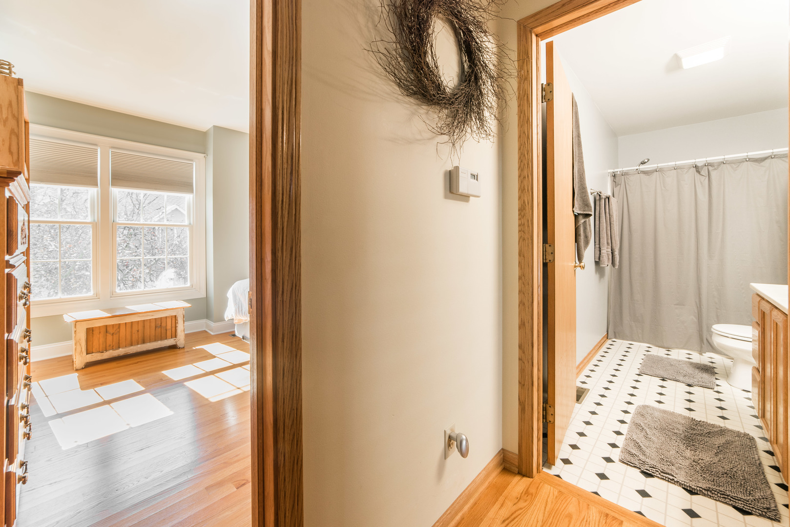 508 South Peace Road, Unit 508 Sycamore, IL 60178 - Photo 17 of 29 a living room with a large window and a bath tub
