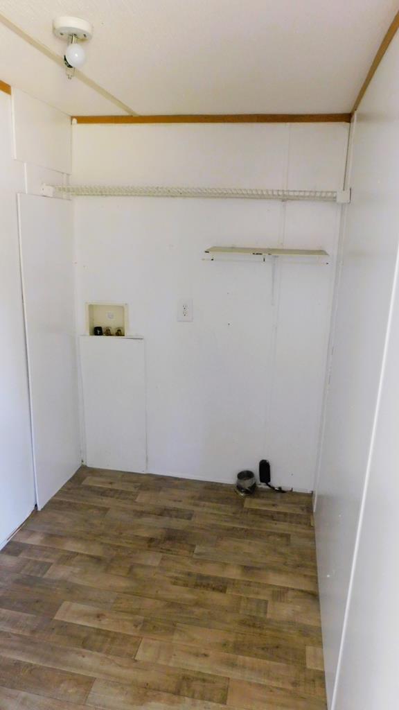 5460 Kentuck Road Ringgold, VA 24586 - Photo 14 of 37 Laundry room