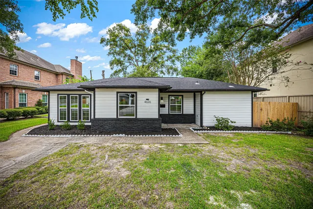 $3,800 | 4626 Holly Street, Bellaire, TX 77401