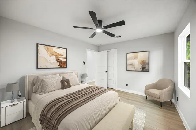 $3,800 | 4626 Holly Street, Bellaire, TX 77401