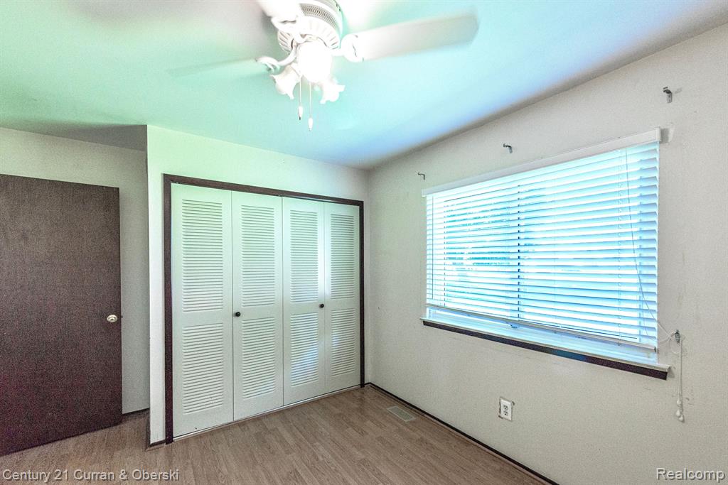 24049 Greenhill Road, Unit 109 Warren, MI 48091 - Photo 8 of 20 Gallery Image 8