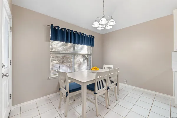 $369,000 | 7830 Sierra Seco, San Antonio, TX 78240