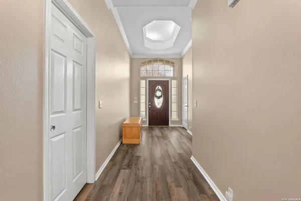 $369,000 | 7830 Sierra Seco, San Antonio, TX 78240
