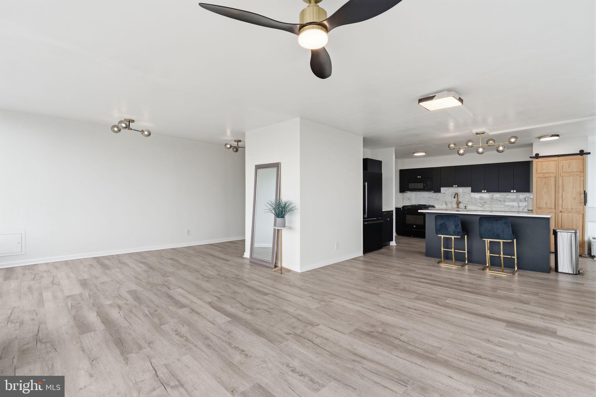 3900-00 West Ford Road, Unit 16P Philadelphia, PA 19131 - Photo 13 of 40