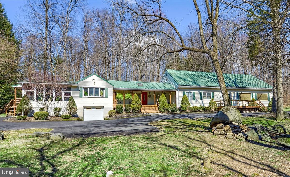 1567 Turnpike Road Elizabethtown, PA 17022 - Photo 1 of 39 Gallery Image 1