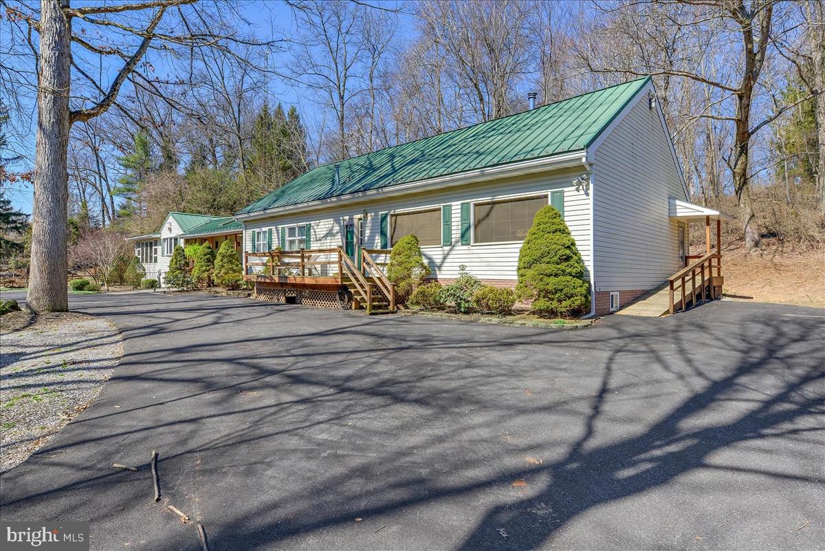 1567 Turnpike Road Elizabethtown, PA 17022 - Photo 22 of 39 Gallery Image 22