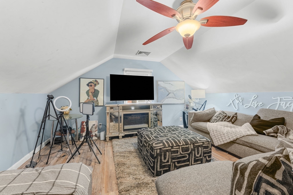 152 Harding Street Fall River, MA 02720 - Photo 22 of 27