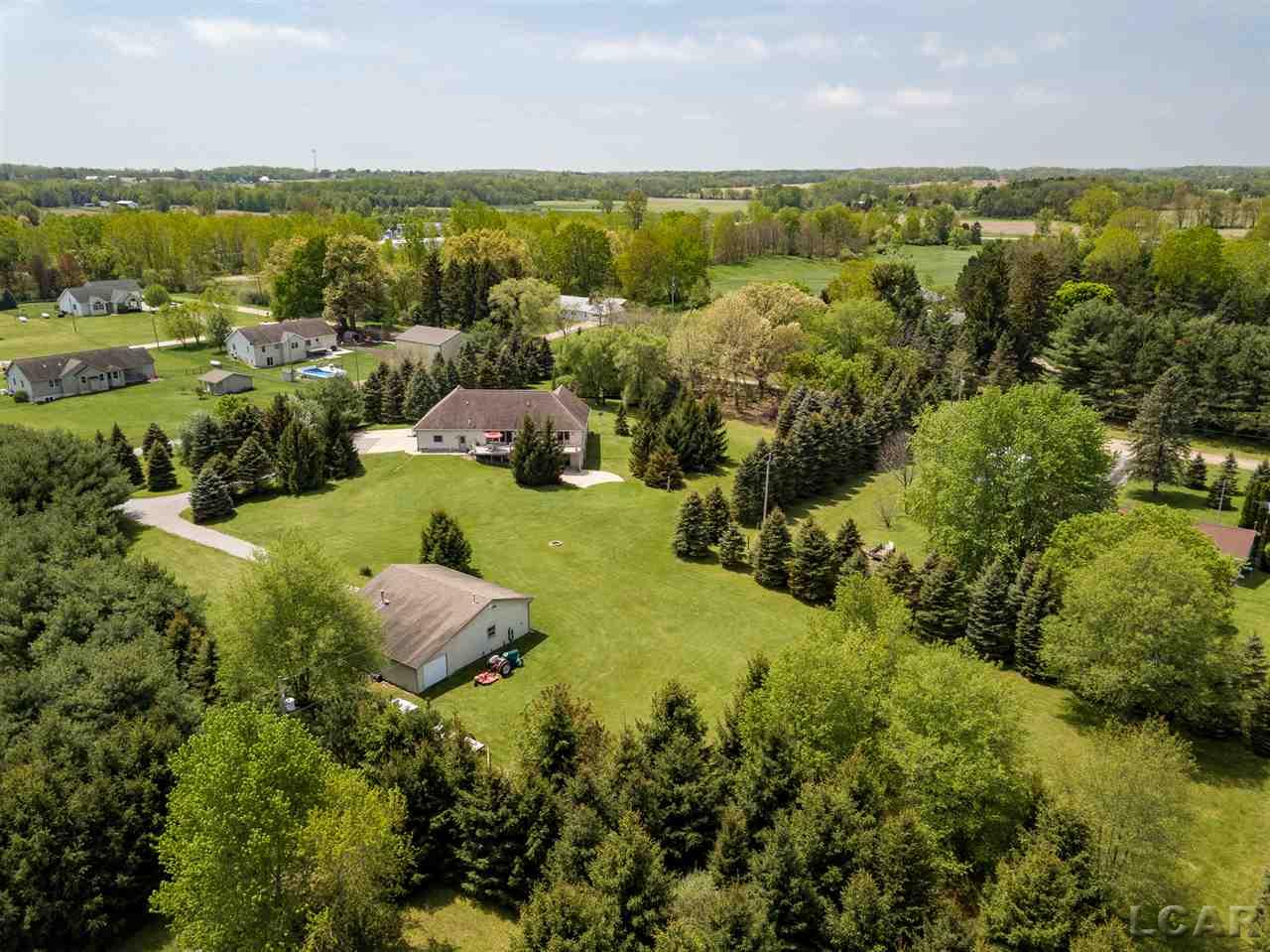 16221 Sheridan Road Clinton, MI 49236 - Photo 10 of 60 31380670-9.JPG