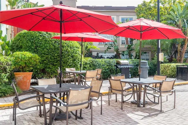 $1,895 | 2402 West Azeele Street, Unit 435, Tampa, FL 33609