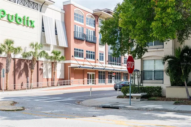 $1,895 | 2402 West Azeele Street, Unit 435, Tampa, FL 33609