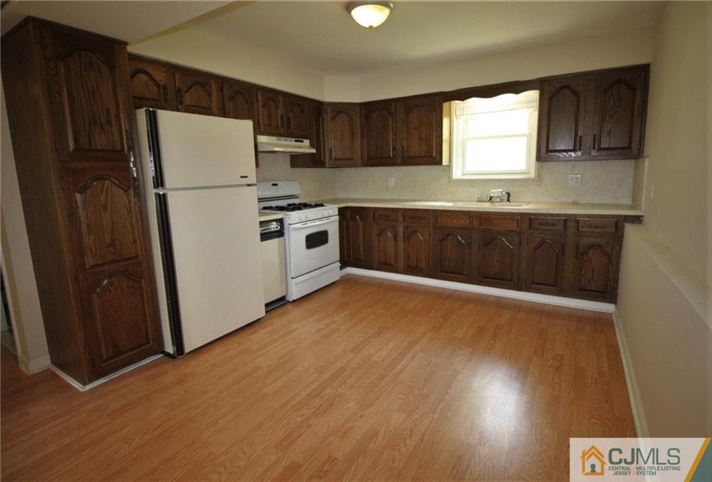 100 Fresh Ponds Road East Brunswick, NJ 08816 - Photo 14 of 24 Gallery Image 14