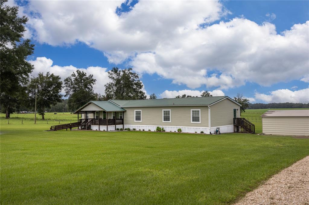 4122 Southwest Old Wire Road Fort White, FL 32038 - Photo 1 of 1 Welcome Home!