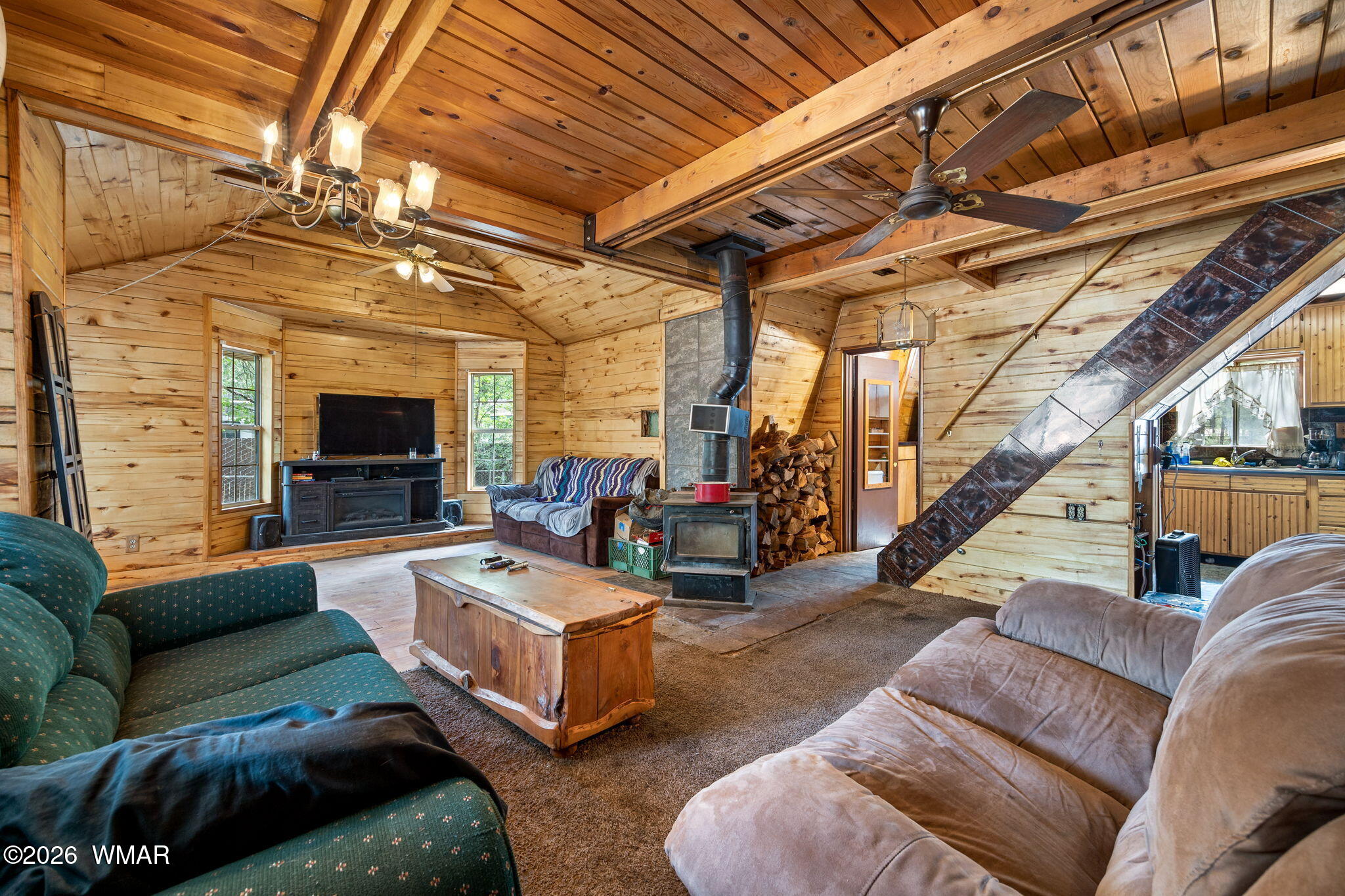 2861 Angel Trail Overgaard, AZ 85933 - Photo 2 of 28