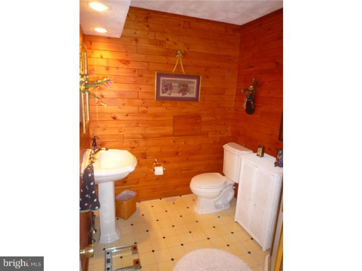 2027 Airport Road Hammonton, NJ 08037 - Photo 9 of 23 Gallery Image 9