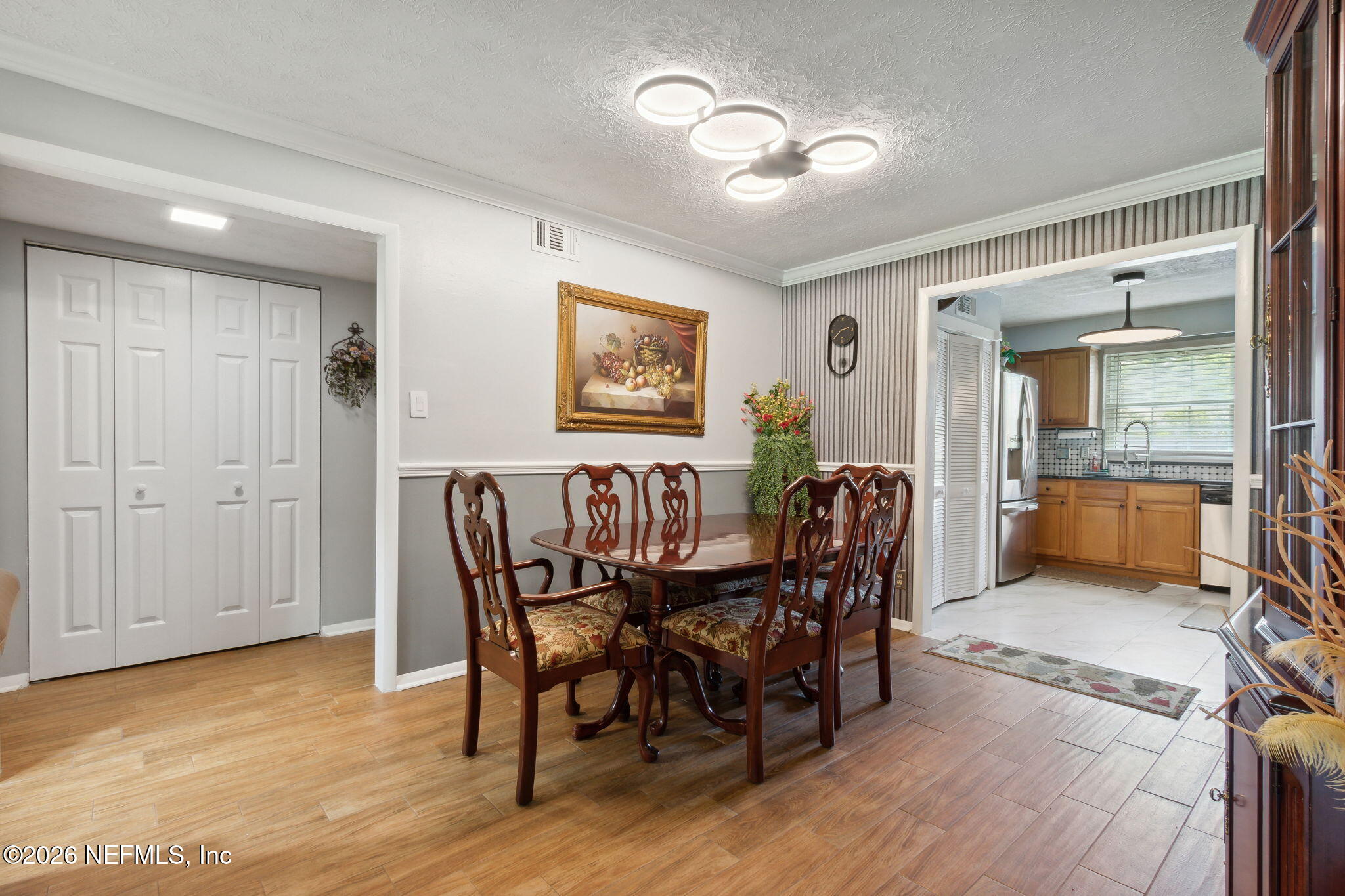 4915 Baymeadows Road, Unit 6A Jacksonville, FL 32217 - Photo 15 of 42 Dining room