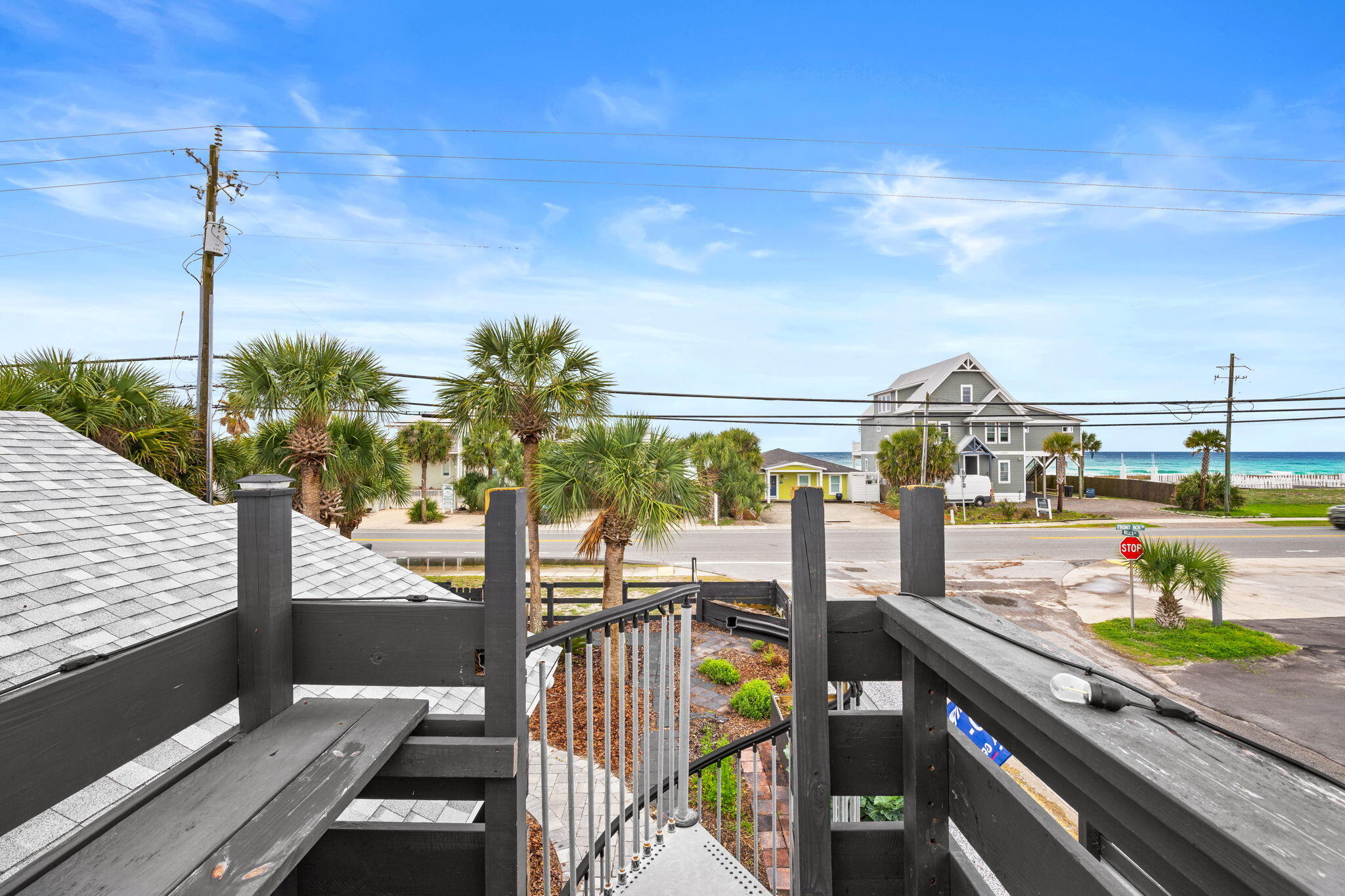 17826 Front Beach Road Panama City Beach, FL 32413 - Photo 28 of 34 a view of a balcony with chairs