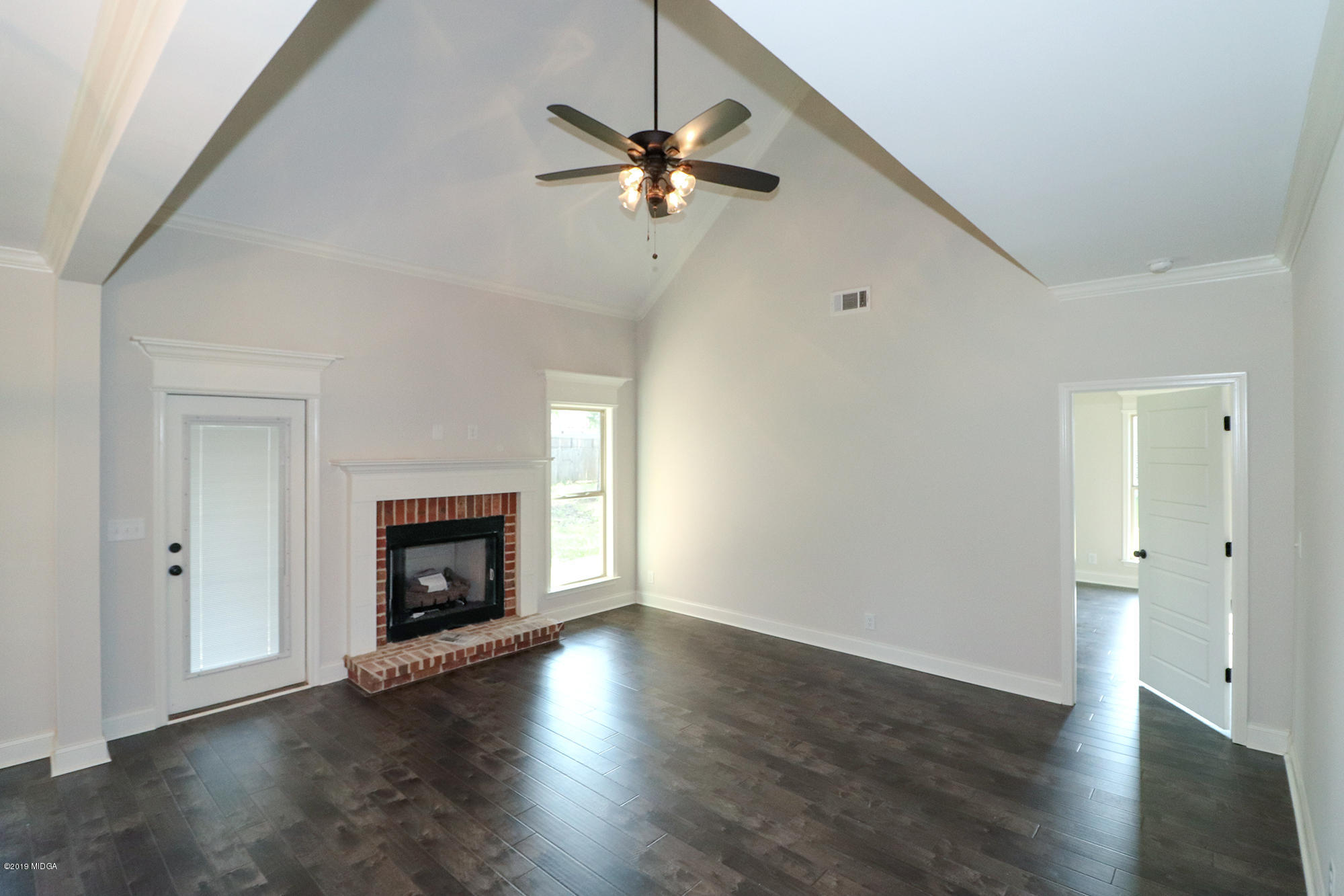 104 Bainbridge Lane Perry, GA 31069 - Photo 12 of 45 104 Bainbridge - Living Room 1