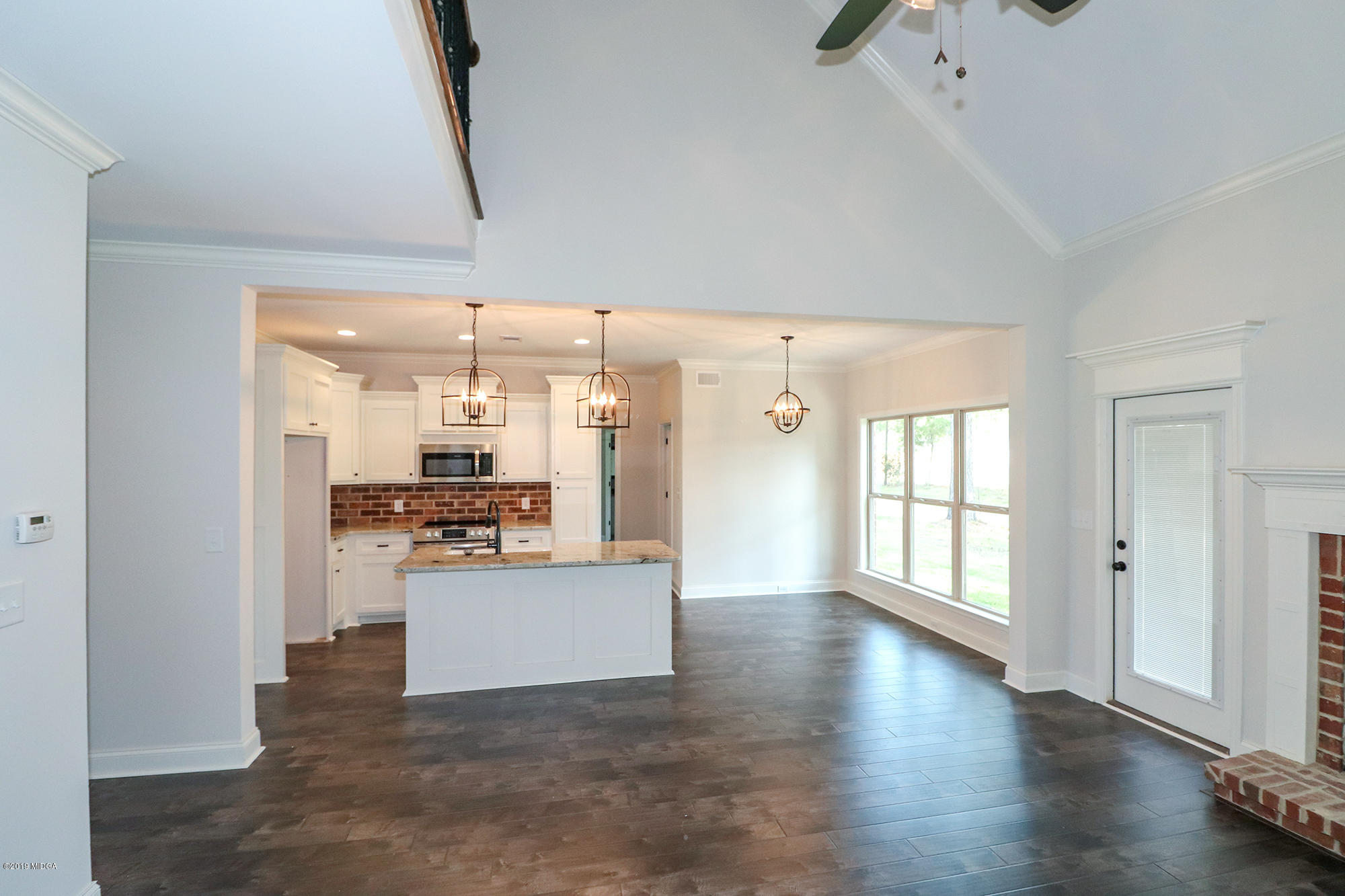 104 Bainbridge Lane Perry, GA 31069 - Photo 13 of 45 104 Bainbridge - Living Room 4