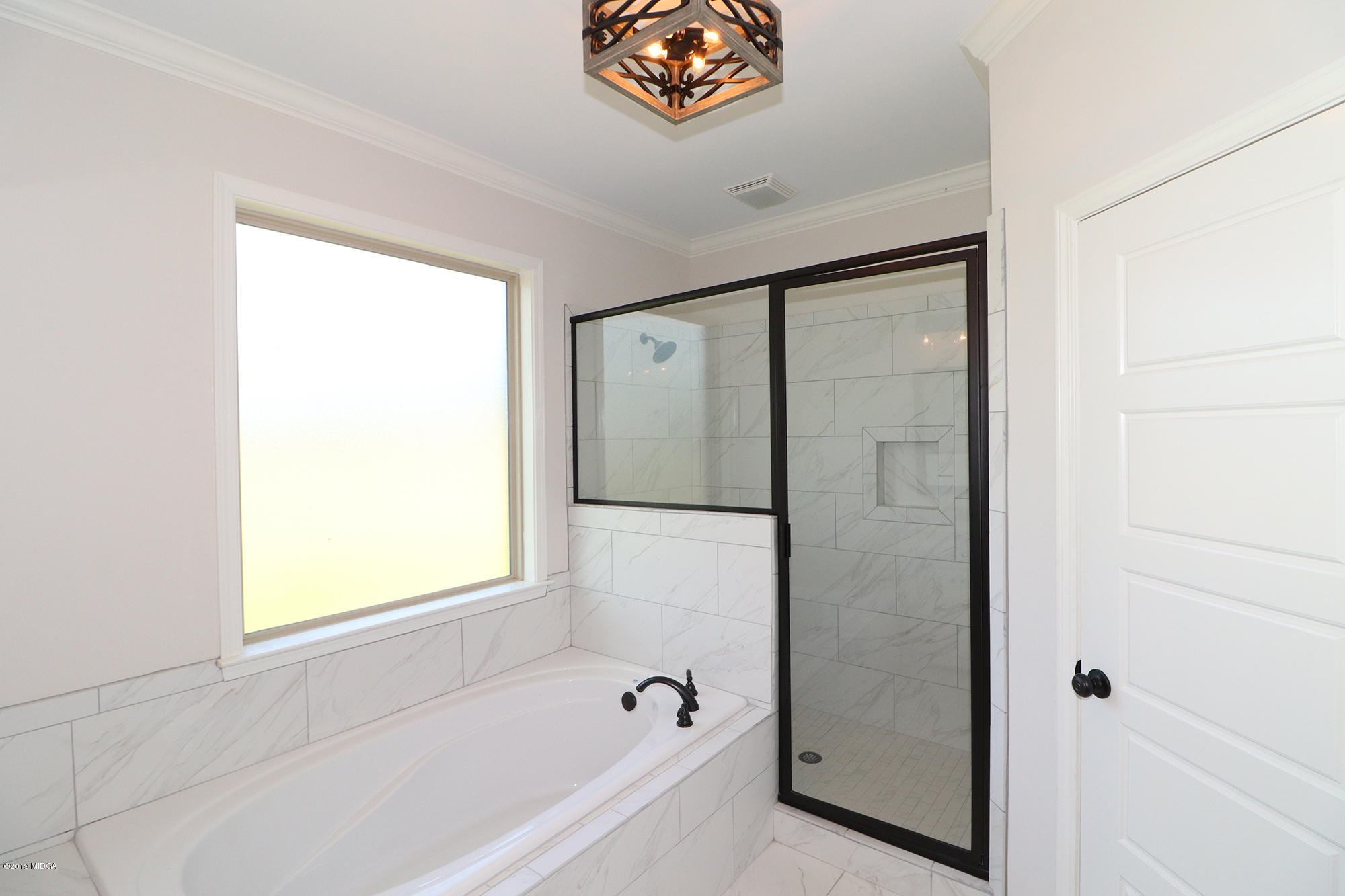 104 Bainbridge Lane Perry, GA 31069 - Photo 27 of 45 104 Bainbridge - Master Bathroom 3