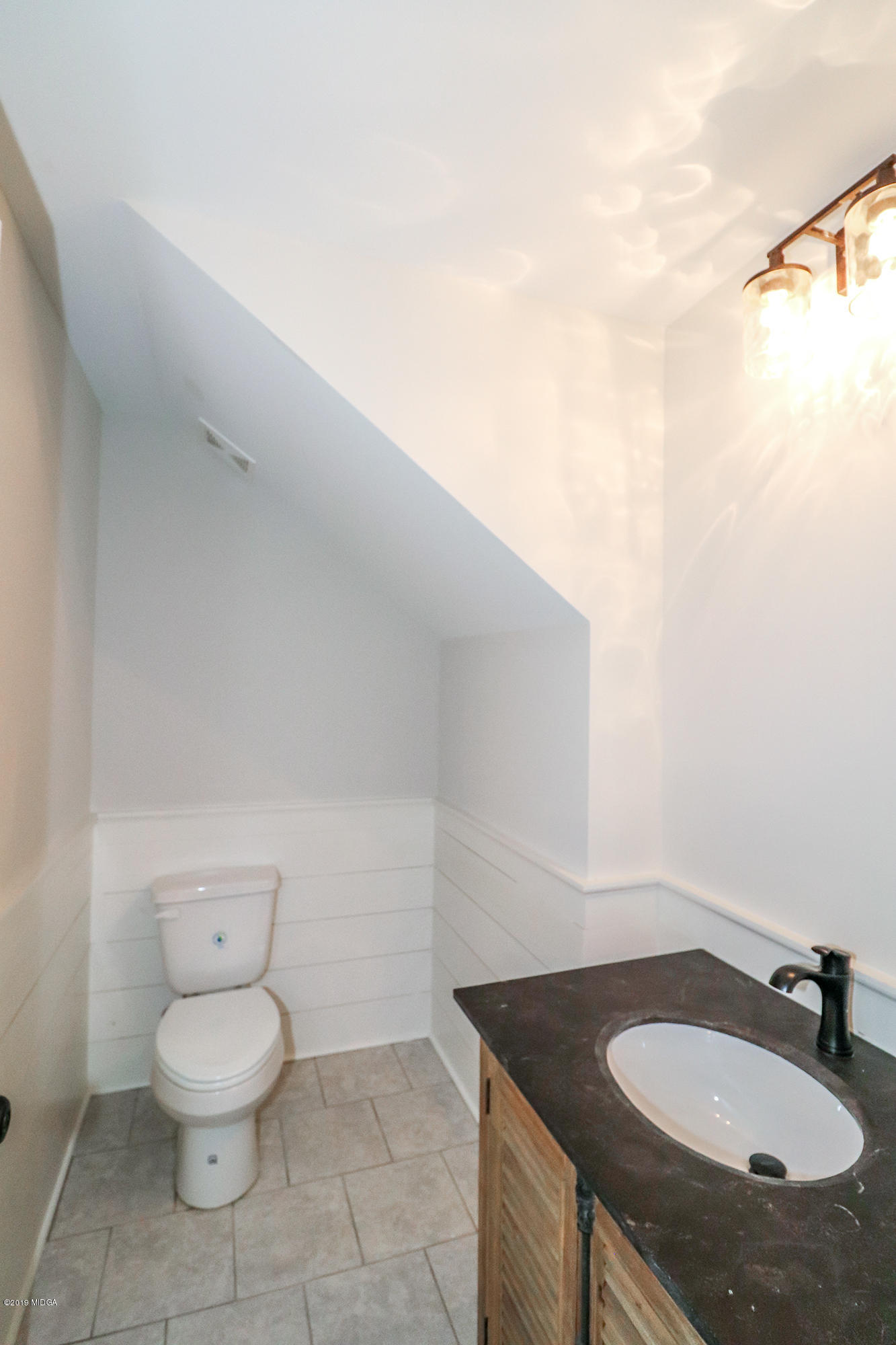 104 Bainbridge Lane Perry, GA 31069 - Photo 39 of 45 104 Bainbridge - Half Bathroom