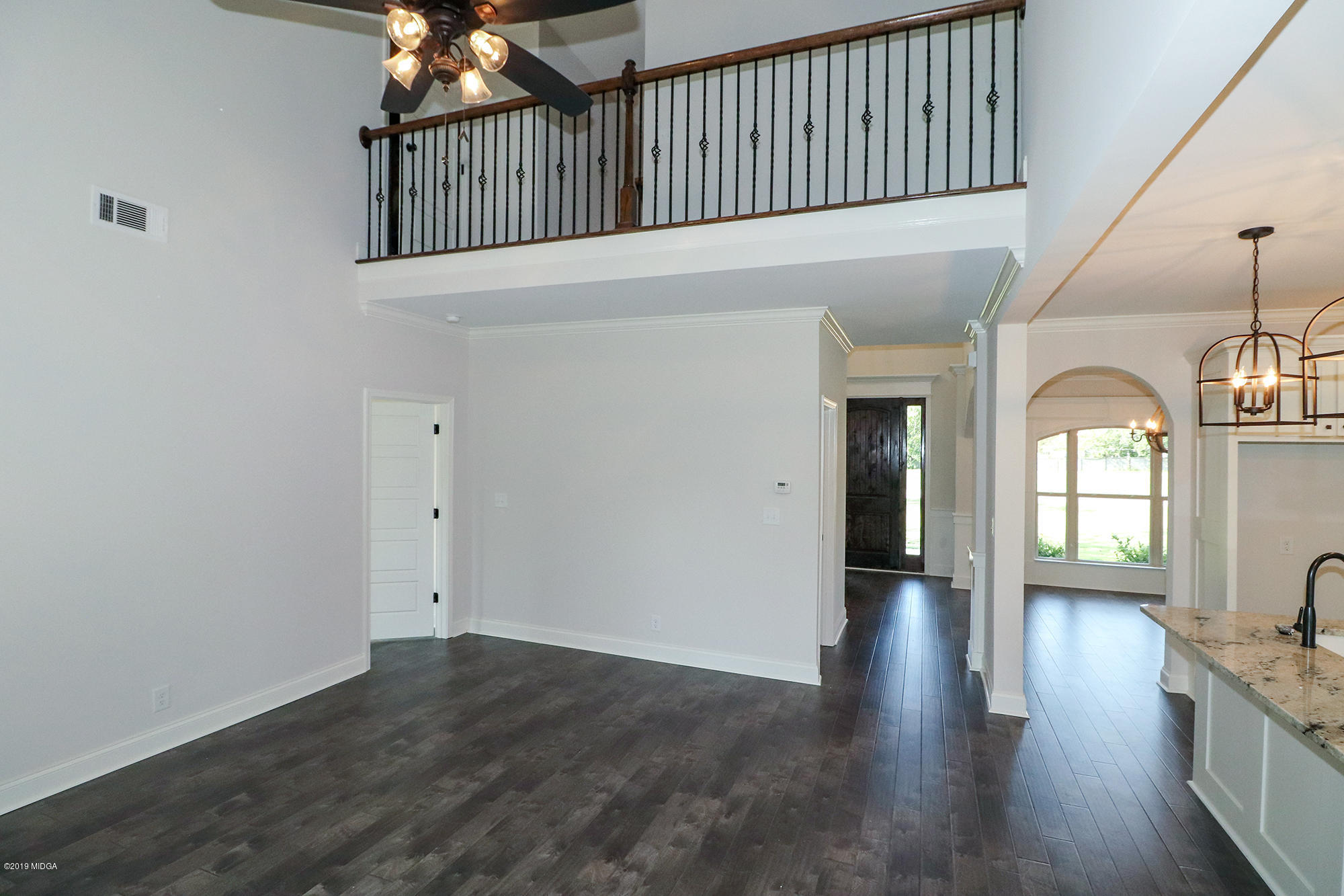 104 Bainbridge Lane Perry, GA 31069 - Photo 10 of 45 104 Bainbridge - Living Room 2