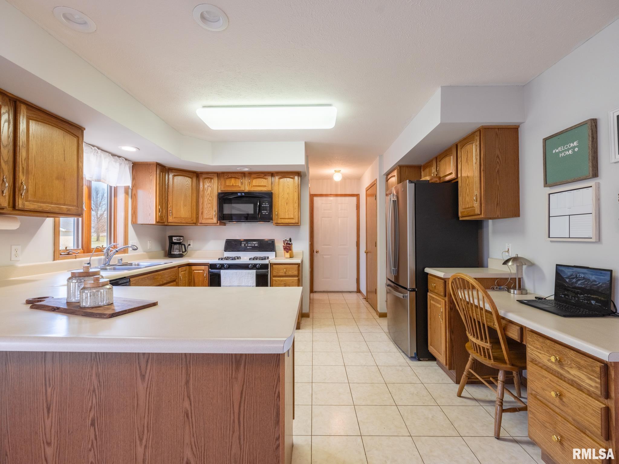 1126 North Quarry Road Trivoli, IL 61569 - Photo 12 of 66