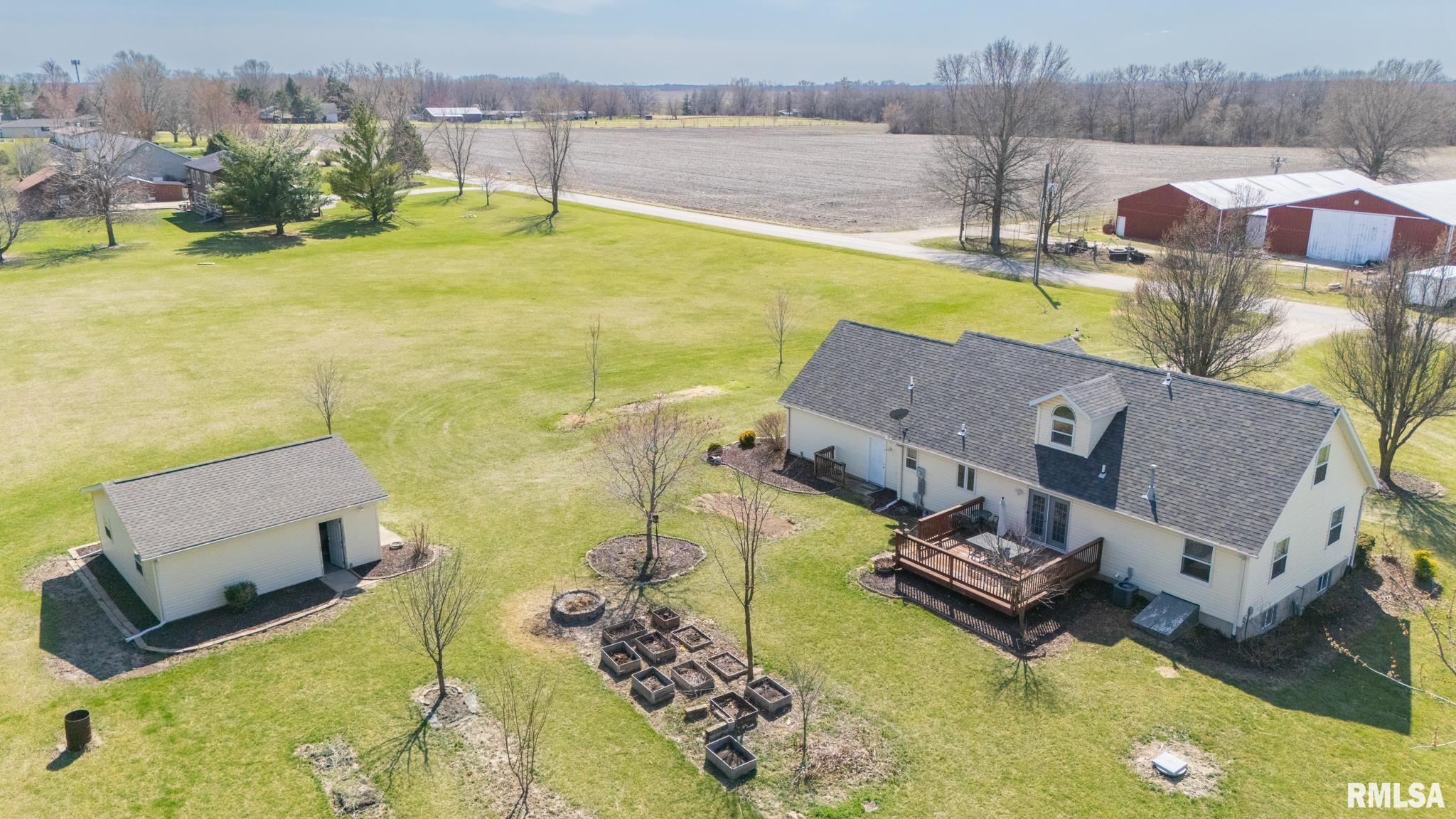 1126 North Quarry Road Trivoli, IL 61569 - Photo 2 of 66