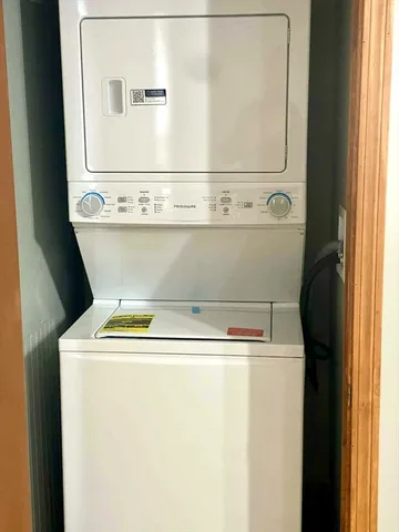 a close up view of washer and dryer