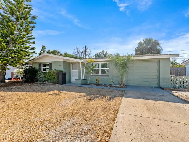 $1,800 | 4848 Picture Avenue, Holiday, FL 34690