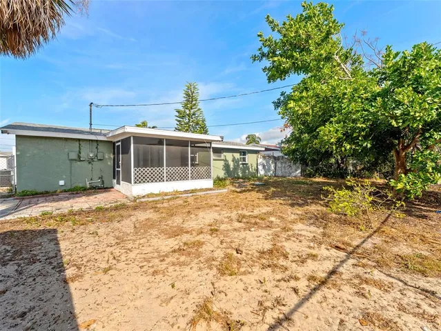 $1,800 | 4848 Picture Avenue, Holiday, FL 34690